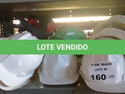 LOTE 160 - 01 LOTE COM CAPACETES DE SEGURANÇA NO TRABALHO E ABAFADORES DE OUVIDO MARCAS E MODELOS DIVERSOS. (NO ESTADO, LEILÃO NÃO TEM GARANTIA E NEM DEVOLUÇÃO, SUJEITO A POSSÍVEIS AVARIAS VISÍVEIS/OCULTAS E/OU AUSÊNCIA DE COMPONENTES).
