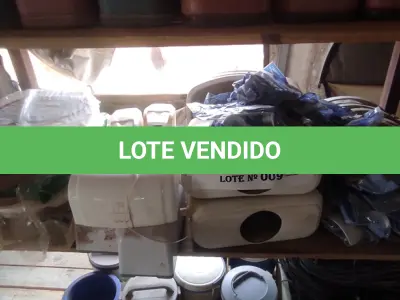 LOTE 009 - 10 ACENTOS PARA SANITÁRIOS, DISPENSES DE PAPEL E SABONETE, PIAS DE PLÁSTICO PARA BANHEIROS E SABONETEIRAS (NO ESTADO, NÃO SABEMOS SE FUNCIONA. LEILÃO NÃO TEM GARANTIA E NEM DEVOLUÇÃO).