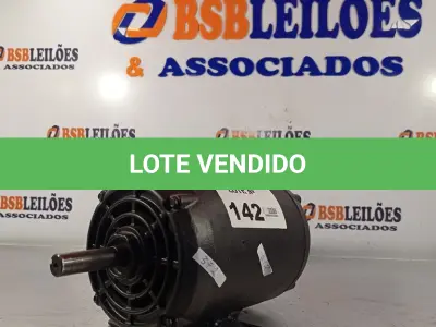 LOTE 142 - 01 MOTOR ELÉTRICO MONOFÁSICO. (NO ESTADO, LEILÃO NÃO TEM GARANTIA E NEM DEVOLUÇÃO, SUJEITO A POSSÍVEIS AVARIAS VISÍVEIS/OCULTAS E/OU AUSÊNCIA DE COMPONENTES).
