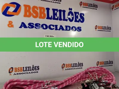 LOTE 050 - 10 GUIAS PARA CACHORRO NA COR ROSA. (NO ESTADO, LEILÃO NÃO TEM GARANTIA E NEM DEVOLUÇÃO, SUJEITO A POSSÍVEIS AVARIAS VISÍVEIS/OCULTAS E/OU AUSÊNCIA DE COMPONENTES).