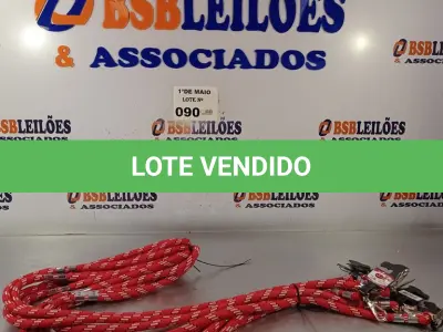 LOTE 090 - 08 GUIAS PARA CACHORRO NA COR VERMELHA. (NO ESTADO, LEILÃO NÃO TEM GARANTIA E NEM DEVOLUÇÃO, SUJEITO A POSSÍVEIS AVARIAS VISÍVEIS/OCULTAS E/OU AUSÊNCIA DE COMPONENTES).