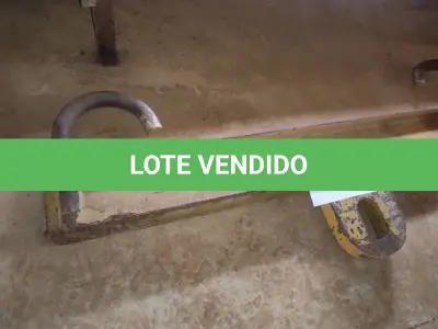 LOTE 046 - 01 BALACINHO PARA ELEVAÇÃO DE CARGA (NO ESTADO, NÃO SABEMOS SE FUNCIONA. LEILÃO NÃO TEM GARANTIA E NEM DEVOLUÇÃO).