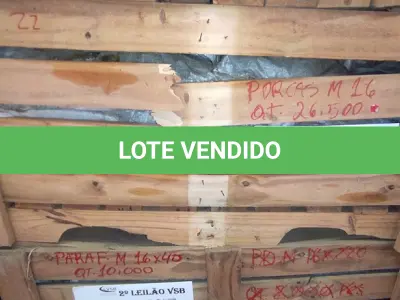 LOTE 067 - O1 LOTE COM PORCAS M16 (NO ESTADO, NÃO SABEMOS SE FUNCIONA. LEILÃO NÃO TEM GARANTIA E NEM DEVOLUÇÃO).