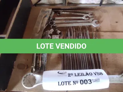 LOTE 003 - 01 LOTE COM CHAVES COMBINADAS  2”,24,19,18 L19,24, CHAVE CATRACA COM CACHIMBOS 19 ,04 BICOS PARA MAÇARICO E LIMAS REDONDAS (NO ESTADO, NÃO SABEMOS SE FUNCIONA. LEILÃO NÃO TEM GARANTIA E NEM DEVOLUÇÃO).