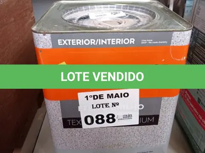 LOTE 088 - 01 LATA DE TEXTURATTO EFEITO BRILHO SUVINIL BASE 24KG. (NO ESTADO, LEILÃO NÃO TEM GARANTIA E NEM DEVOLUÇÃO, SUJEITO A POSSÍVEIS AVARIAS VISÍVEIS/OCULTAS E/OU AUSÊNCIA DE COMPONENTES).