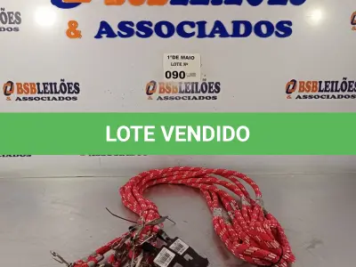 LOTE 090 - 08 GUIAS PARA CACHORRO NA COR VERMELHA. (NO ESTADO, LEILÃO NÃO TEM GARANTIA E NEM DEVOLUÇÃO, SUJEITO A POSSÍVEIS AVARIAS VISÍVEIS/OCULTAS E/OU AUSÊNCIA DE COMPONENTES).