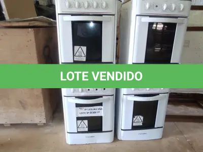 LOTE 039 - 04 FOGÕES  A GÁS (INCOMPLETOS ) (NO ESTADO, NÃO SABEMOS SE FUNCIONA. LEILÃO NÃO TEM GARANTIA E NEM DEVOLUÇÃO). 