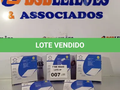 LOTE 007 - 05 LUMINÁRIAS DE LED DE EMBUTIR 6W QUADRADA. (NO ESTADO, LEILÃO NÃO TEM GARANTIA E NEM DEVOLUÇÃO, SUJEITO A POSSÍVEIS AVARIAS VISÍVEIS/OCULTAS E/OU AUSÊNCIA DE COMPONENTES).