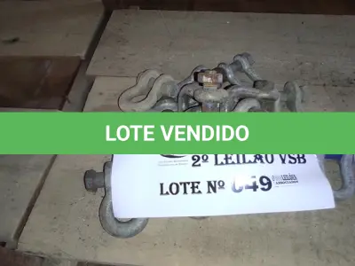 LOTE 049 - 20 MOSQUETÕES GALVANIZADOS (NO ESTADO, NÃO SABEMOS SE FUNCIONA. LEILÃO NÃO TEM GARANTIA E NEM DEVOLUÇÃO).