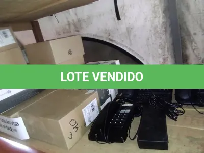 LOTE 042 - 01 LOTE COM TELEFONES FIXOS PARA  MESA DIVERSAS MARCAS (NO ESTADO, NÃO SABEMOS SE FUNCIONA. LEILÃO NÃO TEM GARANTIA E NEM DEVOLUÇÃO).