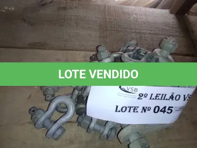 LOTE 045 - 20 MOSQUETÕES GALVANIZADOS (NO ESTADO, NÃO SABEMOS SE FUNCIONA. LEILÃO NÃO TEM GARANTIA E NEM DEVOLUÇÃO).