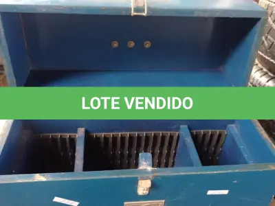 LOTE 314 - 02 CAIXAS PARA FERRAMENTAS EM MADEIRA. (NO ESTADO, LEILÃO NÃO TEM GARANTIA E NEM DEVOLUÇÃO, SUJEITO A POSSÍVEIS AVARIAS VISÍVEIS/OCULTAS E/OU AUSÊNCIA DE COMPONENTES).