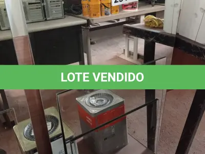 LOTE 251 - 04 ESPELHOS DE TAMANHOS DIVERSOS. (NO ESTADO, LEILÃO NÃO TEM GARANTIA E NEM DEVOLUÇÃO, SUJEITO A POSSÍVEIS AVARIAS VISÍVEIS/OCULTAS E/OU AUSÊNCIA DE COMPONENTES).