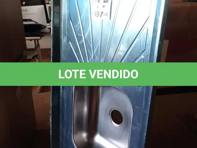 LOTE 397 - 01 PIA EM AÇO INOX CIMENTADO MEDINDO 1,80M X 0,53CM. (NO ESTADO, LEILÃO NÃO TEM GARANTIA E NEM DEVOLUÇÃO, SUJEITO A POSSÍVEIS AVARIAS VISÍVEIS/OCULTAS E/OU AUSÊNCIA DE COMPONENTES).