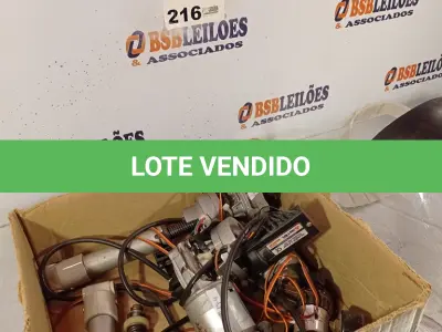 LOTE 216 - 01 MÁSCARA DE PROTEÇÃO E VÁRIOS MOTORES. (NO ESTADO, LEILÃO NÃO TEM GARANTIA E NEM DEVOLUÇÃO, SUJEITO A POSSÍVEIS AVARIAS VISÍVEIS/OCULTAS E/OU AUSÊNCIA DE COMPONENTES).