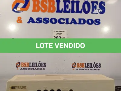 LOTE 203 - 01 TECLADO DO SISTEMA TRS-80 COLOR COMPUTER2. (NO ESTADO, LEILÃO NÃO TEM GARANTIA E NEM DEVOLUÇÃO, SUJEITO A POSSÍVEIS AVARIAS VISÍVEIS/OCULTAS E/OU AUSÊNCIA DE COMPONENTES).