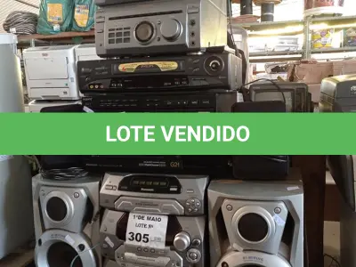 LOTE 305 - 01 LOTE COM ELETRÔNICOS DIVERSOS. (NO ESTADO, LEILÃO NÃO TEM GARANTIA E NEM DEVOLUÇÃO, SUJEITO A POSSÍVEIS AVARIAS VISÍVEIS/OCULTAS E/OU AUSÊNCIA DE COMPONENTES).