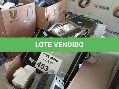 LOTE 453 - 01 LOTE COM VÁRIOS PAINÉIS, REFLETORES DE LED E DISJUNTORES MARCAS E MODELOS DIVERSOS. (NO ESTADO, LEILÃO NÃO TEM GARANTIA E NEM DEVOLUÇÃO, SUJEITO A POSSÍVEIS AVARIAS VISÍVEIS/OCULTAS E/OU AUSÊNCIA DE COMPONENTES).