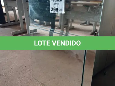 LOTE 398 - 04 ESPELHOS DE TAMANHOS DIVERSOS. (NO ESTADO, LEILÃO NÃO TEM GARANTIA E NEM DEVOLUÇÃO, SUJEITO A POSSÍVEIS AVARIAS VISÍVEIS/OCULTAS E/OU AUSÊNCIA DE COMPONENTES).