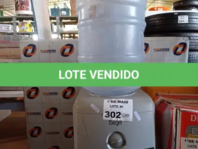 LOTE 302 - 01 BEBEDOURO PARA GARRAFÃO 220V. (NO ESTADO, LEILÃO NÃO TEM GARANTIA E NEM DEVOLUÇÃO, SUJEITO A POSSÍVEIS AVARIAS VISÍVEIS/OCULTAS E/OU AUSÊNCIA DE COMPONENTES).