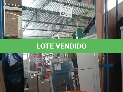 LOTE 235 - 04 ESPELHOS DE TAMANHOS DIVERSOS. (NO ESTADO, LEILÃO NÃO TEM GARANTIA E NEM DEVOLUÇÃO, SUJEITO A POSSÍVEIS AVARIAS VISÍVEIS/OCULTAS E/OU AUSÊNCIA DE COMPONENTES).