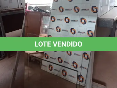 LOTE 354 - 04 ESPELHOS DE TAMANHOS DIVERSOS. (NO ESTADO, LEILÃO NÃO TEM GARANTIA E NEM DEVOLUÇÃO, SUJEITO A POSSÍVEIS AVARIAS VISÍVEIS/OCULTAS E/OU AUSÊNCIA DE COMPONENTES).