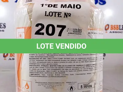 LOTE 207 - 02 GALÕES DE ESPUMA HIGIENIZADORA PARA ANTISSEPSIA INSTANTÂNEA DAS MÃOS 5L CADA. (NO ESTADO, LEILÃO NÃO TEM GARANTIA E NEM DEVOLUÇÃO, SUJEITO A POSSÍVEIS AVARIAS VISÍVEIS/OCULTAS E/OU AUSÊNCIA DE COMPONENTES).