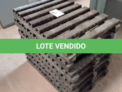 LOTE 387 - 07 PALETES DE FERRO. (NO ESTADO, LEILÃO NÃO TEM GARANTIA E NEM DEVOLUÇÃO, SUJEITO A POSSÍVEIS AVARIAS VISÍVEIS/OCULTAS E/OU AUSÊNCIA DE COMPONENTES).