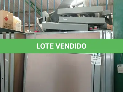 LOTE 316 - 01 LOTE COM VÁRIAS DIVISÓRIAS DE ESCRITÓRIO DESMONTADAS. (NO ESTADO, LEILÃO NÃO TEM GARANTIA E NEM DEVOLUÇÃO, SUJEITO A POSSÍVEIS AVARIAS VISÍVEIS/OCULTAS E/OU AUSÊNCIA DE COMPONENTES).