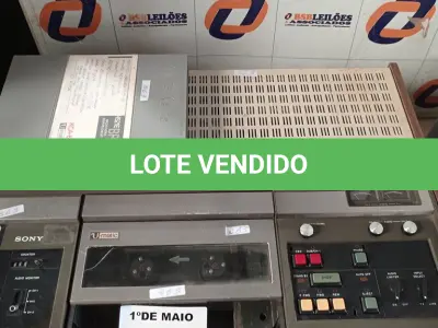 LOTE 307 - 01 APARELHO DE VÍDEO CASSETE RECORDER MARCA SONY VO-2600. (NO ESTADO, LEILÃO NÃO TEM GARANTIA E NEM DEVOLUÇÃO, SUJEITO A POSSÍVEIS AVARIAS VISÍVEIS/OCULTAS E/OU AUSÊNCIA DE COMPONENTES).