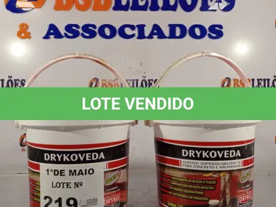LOTE 219 - 02 BALDES DE DRYKOVEDA, ADITIVO IMPERMEABILIZANTE PARA CONCRETOS E ARGAMASSAS. (NO ESTADO, LEILÃO NÃO TEM GARANTIA E NEM DEVOLUÇÃO, SUJEITO A POSSÍVEIS AVARIAS VISÍVEIS/OCULTAS E/OU AUSÊNCIA DE COMPONENTES).