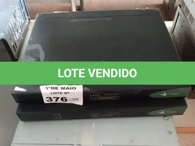 LOTE 376 - 02 SERVIDORES DE GAVETA E 02 EQUIPAMENTOS VANGUARDA 6.800 SERIES. (NO ESTADO, LEILÃO NÃO TEM GARANTIA E NEM DEVOLUÇÃO, SUJEITO A POSSÍVEIS AVARIAS VISÍVEIS/OCULTAS E/OU AUSÊNCIA DE COMPONENTES).