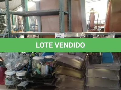 LOTE 193 - 01 LOTE COM BANDEJAS ORGANIZADORAS E GRANDE QUANTIDADE DE CHAVES MARCAS E MODELOS DIVERSOS. (NO ESTADO, LEILÃO NÃO TEM GARANTIA E NEM DEVOLUÇÃO, SUJEITO A POSSÍVEIS AVARIAS VISÍVEIS/OCULTAS E/OU AUSÊNCIA DE COMPONENTES).