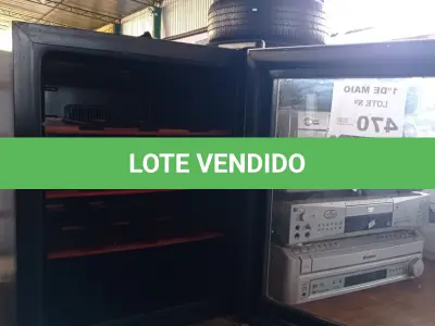LOTE 470 - 01 ADEGA. (NO ESTADO, LEILÃO NÃO TEM GARANTIA E NEM DEVOLUÇÃO, SUJEITO A POSSÍVEIS AVARIAS VISÍVEIS/OCULTAS E/OU AUSÊNCIA DE COMPONENTES).