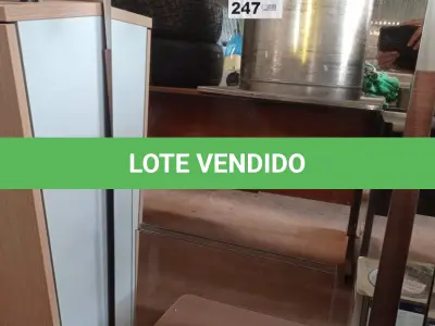 LOTE 247 - 04 ESPELHOS DE TAMANHOS DIVERSOS. (NO ESTADO, LEILÃO NÃO TEM GARANTIA E NEM DEVOLUÇÃO, SUJEITO A POSSÍVEIS AVARIAS VISÍVEIS/OCULTAS E/OU AUSÊNCIA DE COMPONENTES).