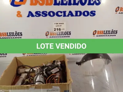 LOTE 216 - 01 MÁSCARA DE PROTEÇÃO E VÁRIOS MOTORES. (NO ESTADO, LEILÃO NÃO TEM GARANTIA E NEM DEVOLUÇÃO, SUJEITO A POSSÍVEIS AVARIAS VISÍVEIS/OCULTAS E/OU AUSÊNCIA DE COMPONENTES).