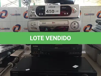 LOTE 450 - 05 APARELHOS DE VIDEOCASSETE, 01 MICROSSYSTEM E 01 APARELHO DE FM FORTEX.  (NO ESTADO, LEILÃO NÃO TEM GARANTIA E NEM DEVOLUÇÃO, SUJEITO A POSSÍVEIS AVARIAS VISÍVEIS/OCULTAS E/OU AUSÊNCIA DE COMPONENTES).