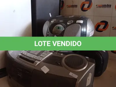 LOTE 431 - 03 APARELHOS DE SOM MARCAS E MODELOS DIVERSOS. (NO ESTADO, LEILÃO NÃO TEM GARANTIA E NEM DEVOLUÇÃO, SUJEITO A POSSÍVEIS AVARIAS VISÍVEIS/OCULTAS E/OU AUSÊNCIA DE COMPONENTES).