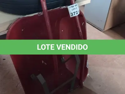 LOTE 372 - 03 PEÇAS PARA CARRINHO DE MÃO. (NO ESTADO, LEILÃO NÃO TEM GARANTIA E NEM DEVOLUÇÃO, SUJEITO A POSSÍVEIS AVARIAS VISÍVEIS/OCULTAS E/OU AUSÊNCIA DE COMPONENTES).