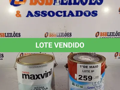 LOTE 259 - 01 GALÃO DE MASSA ACRÍLICA 6KG E 01 GALÃO DE ESMALTE A BASE D’AGUA MADEIRA E METAIS BASE ALTO BRILHO 3,2L. (NO ESTADO, LEILÃO NÃO TEM GARANTIA E NEM DEVOLUÇÃO, SUJEITO A POSSÍVEIS AVARIAS VISÍVEIS/OCULTAS E/OU AUSÊNCIA DE COMPONENTES).