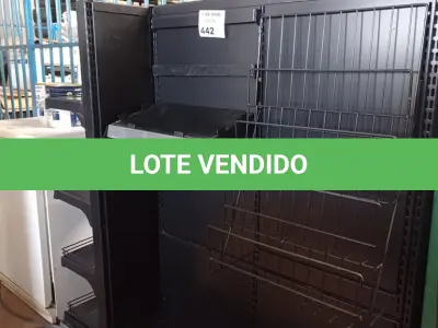 LOTE 442 - 01 EXPOSITOR DE MERCADORIAS EM METAL. (NO ESTADO, LEILÃO NÃO TEM GARANTIA E NEM DEVOLUÇÃO, SUJEITO A POSSÍVEIS AVARIAS VISÍVEIS/OCULTAS E/OU AUSÊNCIA DE COMPONENTES).