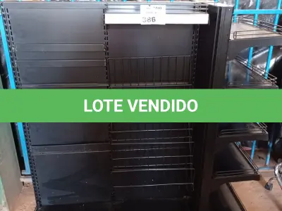 LOTE 386 - 01 EXPOSITOR DE MERCADORIAS EM METAL. (NO ESTADO, LEILÃO NÃO TEM GARANTIA E NEM DEVOLUÇÃO, SUJEITO A POSSÍVEIS AVARIAS VISÍVEIS/OCULTAS E/OU AUSÊNCIA DE COMPONENTES).