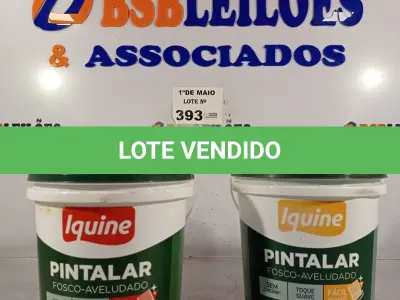 LOTE 393 - 02 BALDES DE TINTA ACRÍLICA IQUINE PINTALAR FOSCO AVELUDADO SENDO 01 NA COR VERDE LIMÃO E OUTRO NÃO IDENTIFICADO 3,6L. (NO ESTADO, LEILÃO NÃO TEM GARANTIA E NEM DEVOLUÇÃO, SUJEITO A POSSÍVEIS AVARIAS VISÍVEIS/OCULTAS E/OU AUSÊNCIA DE COMPONENTES).