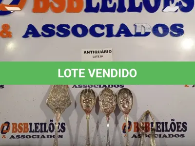 LOTE 027 - 01 LOTE DE TALHERES EM PRATA. (NO ESTADO, LEILÃO NÃO TEM GARANTIA E NEM DEVOLUÇÃO, SUJEITO A POSSÍVEIS AVARIAS VISÍVEIS/OCULTAS E/OU AUSÊNCIA DE COMPONENTES).