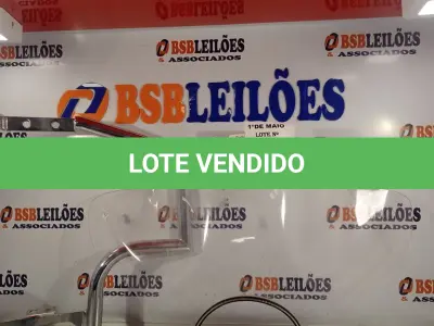 LOTE 555 - 01 BOLHA E 01 MATA CACHORRO PARA MOTO HARLEY DAVIDSON. (NO ESTADO, LEILÃO NÃO TEM GARANTIA E NEM DEVOLUÇÃO, SUJEITO A POSSÍVEIS AVARIAS VISÍVEIS/OCULTAS E/OU AUSÊNCIA DE COMPONENTES).