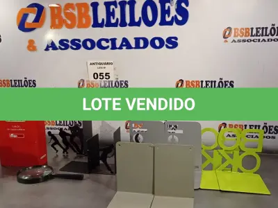 LOTE 055 - 01 LOTE COM VÁRIOS SERRA LIVROS. (NO ESTADO, LEILÃO NÃO TEM GARANTIA E NEM DEVOLUÇÃO, SUJEITO A POSSÍVEIS AVARIAS VISÍVEIS/OCULTAS E/OU AUSÊNCIA DE COMPONENTES).