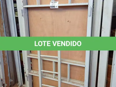 LOTE 600 - 01 CAMA BELICHE EM METAL SEM COLCHÃO. (NO ESTADO, LEILÃO NÃO TEM GARANTIA E NEM DEVOLUÇÃO, SUJEITO A POSSÍVEIS AVARIAS VISÍVEIS/OCULTAS E/OU AUSÊNCIA DE COMPONENTES).
