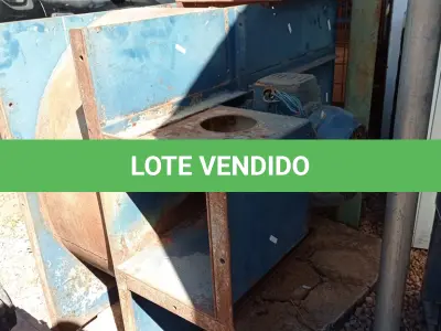 LOTE 612 - 01 EXAUSTOR INDUSTRIAL COM MOTOR. (NO ESTADO, LEILÃO NÃO TEM GARANTIA E NEM DEVOLUÇÃO, SUJEITO A POSSÍVEIS AVARIAS VISÍVEIS/OCULTAS E/OU AUSÊNCIA DE COMPONENTES).