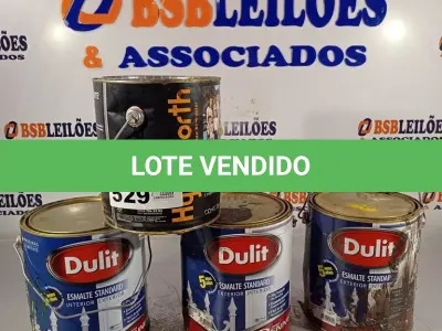 LOTE 529 - 03 GALÕES DE ESMALTE DULIT MADEIRA E METAIS NAS CORES BRILHANTE MARROM, VERDE FOLHA BRILHANTE, BRILHANTE VERMELHO 3,6L E 01 GALÃO DE RESINA ACQUA MULTIUSO IMPERMEABILIZANTE 3,6L. (NO ESTADO, LEILÃO NÃO TEM GARANTIA E NEM DEVOLUÇÃO, SUJEITO A POSSÍVEIS AVARIAS VISÍVEIS/OCULTAS E/OU AUSÊNCIA DE COMPONENTES).