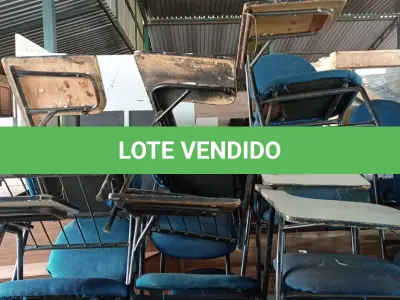 LOTE 515 - 10 CADEIRAS DE AUDITÓRIO. (NO ESTADO, LEILÃO NÃO TEM GARANTIA E NEM DEVOLUÇÃO, SUJEITO A POSSÍVEIS AVARIAS VISÍVEIS/OCULTAS E/OU AUSÊNCIA DE COMPONENTES).